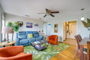 Walk Dtwn Pet-Friendly Townhome in Rockport